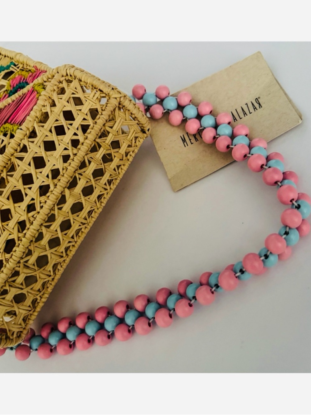 MERCEDES SALAZAR The Leafy Pink Raffia Bag - Picture 8 of 9